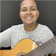 Gosto de ensinar e também aprender com o aluno, compreendo a música como uma ferramenta para desenvolver habilidades e que tem o poder transformador de moldar e ajudar a desenvolver um bom caráter, busco ensinar a quem quer aprender!